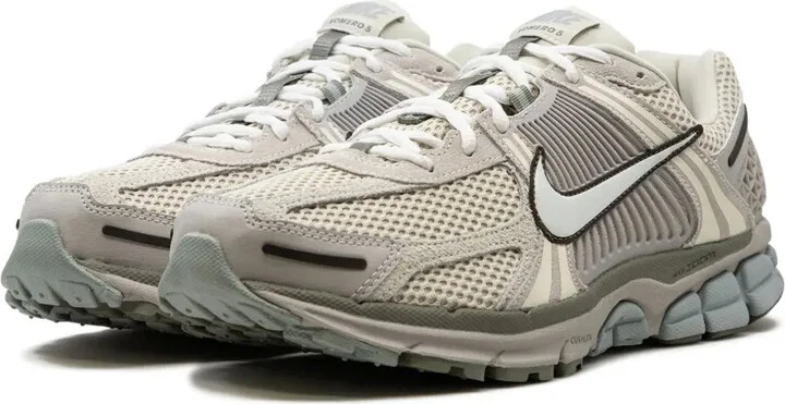 Air Zoom Vomero 5 "Light Orewood Brown" - Image 3