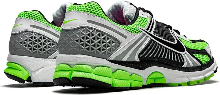 Air Zoom Vomero 5 SE SP low-top sneakers - Image 3