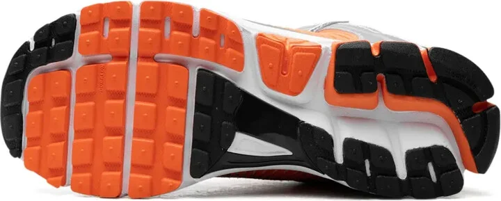 Air Zoom Vomero sneakers - Image 4