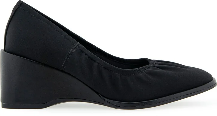 Airlie Wedge Pump - Image 4