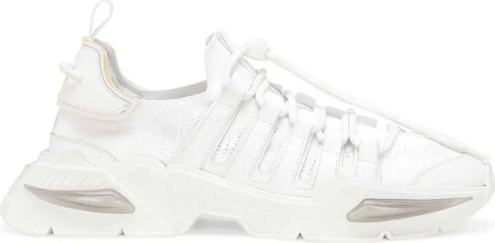 Airmaster sneakers