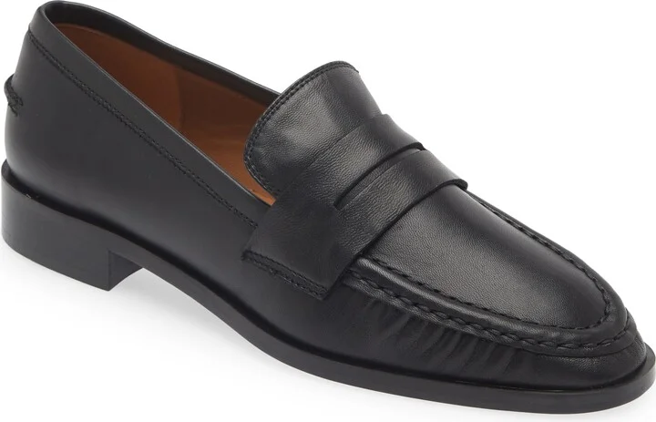 Airola Penny Loafer