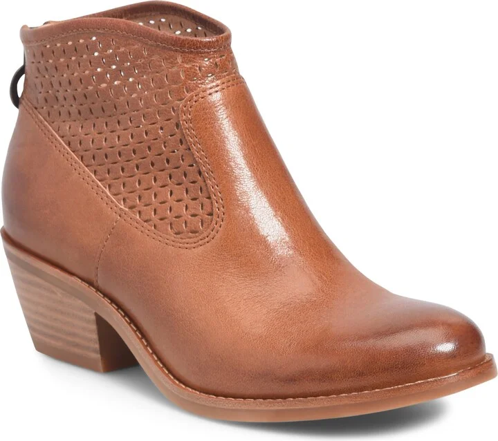 RUSSET BROWN