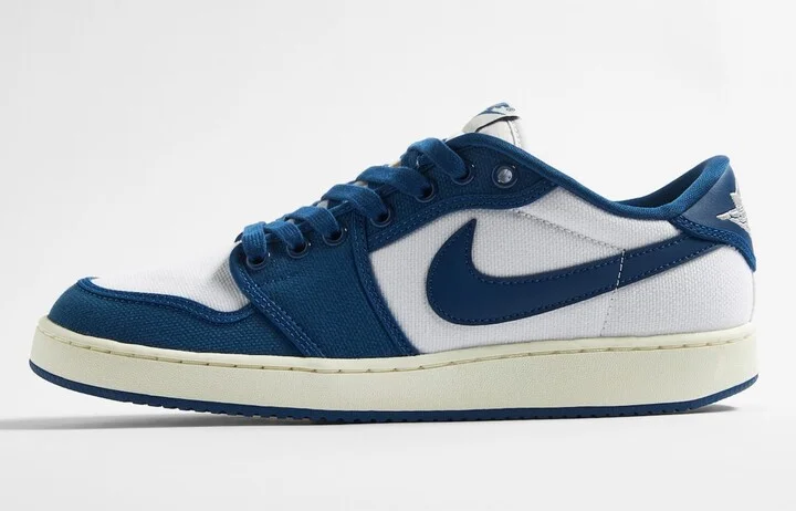 AJKO 1 Low White/Dark Royal Blue-Sail DX4981-103 Men's