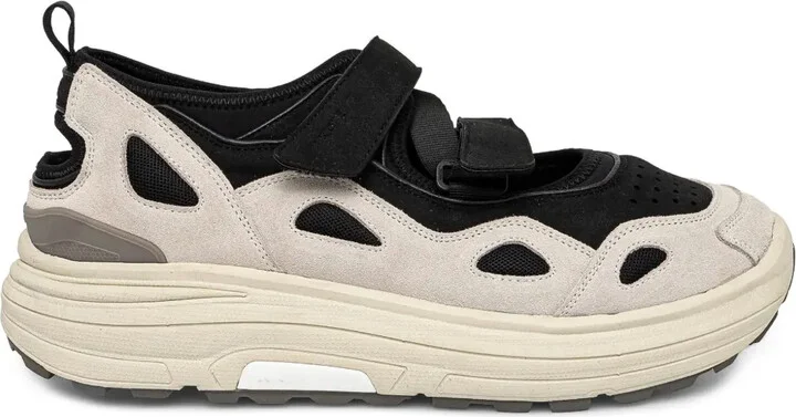 AKK-2 sneakers