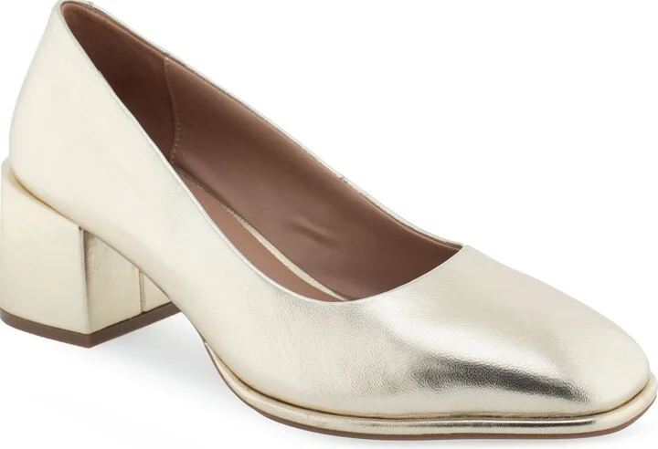 SOFT GOLD LEATHER