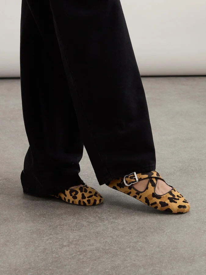 Alaïa - Criss Cross Leather-trimmed Leopard-print Calf Hair Ballet Flats - Animal print - Image 2