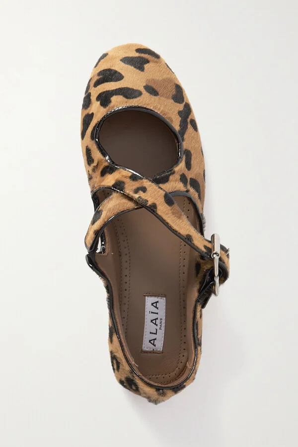 Alaïa - Criss Cross Patent-leather Trimmed Leopard-print Calf Hair Ballet Flats - Animal print - Image 5