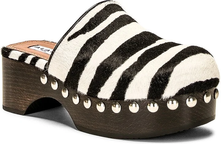 ALAÏA Flat Clog in White - Image 2