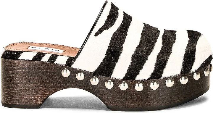 ALAÏA Flat Clog in White