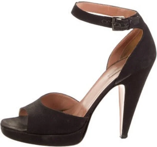 Alaïa