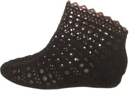 Alaïa