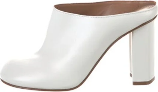 Alaïa