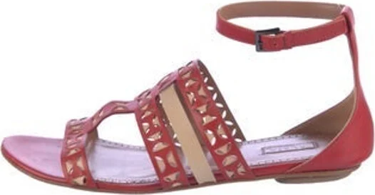 Alaïa