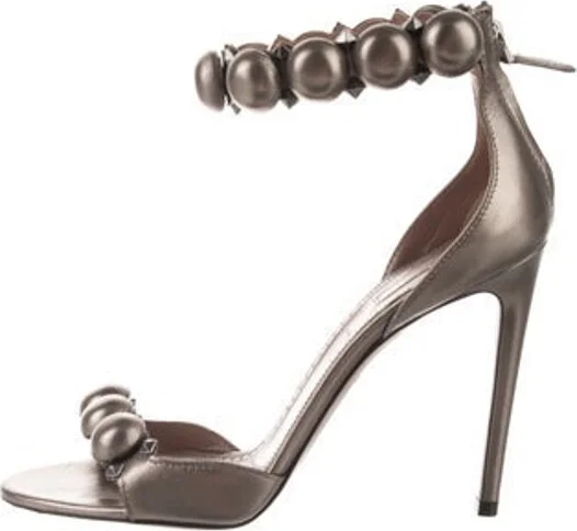 Alaïa