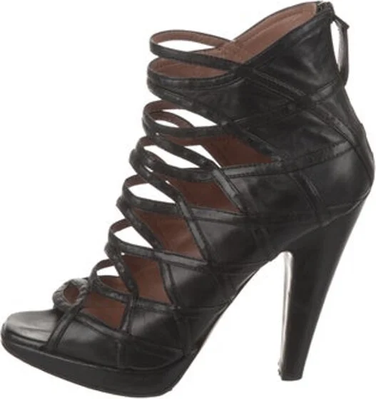Alaïa