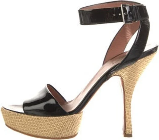 Alaïa
