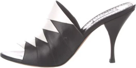 Alaïa