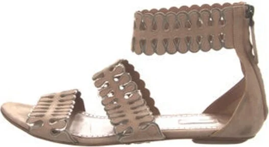 Alaïa