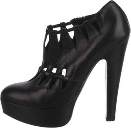 Alaïa