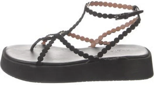 Alaïa