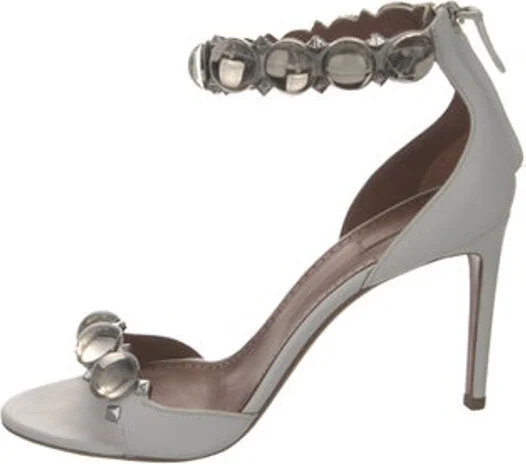 Alaïa
