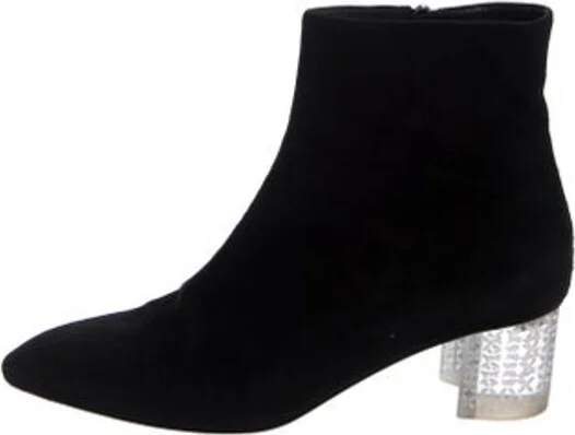Alaïa
