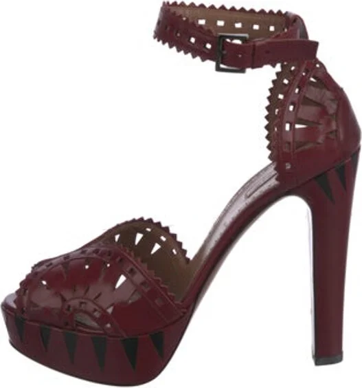 Alaïa
