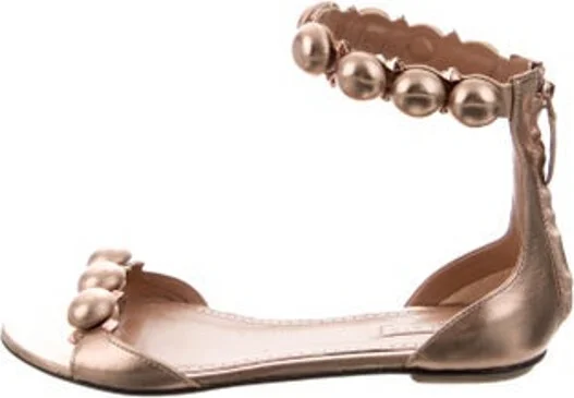 Alaïa