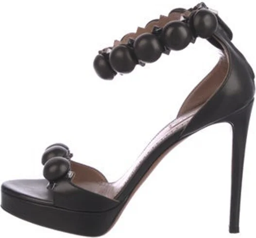 Alaïa