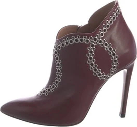Alaïa