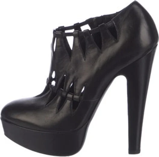 Alaïa