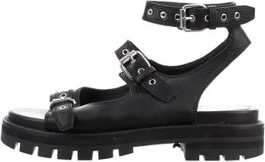 Alaïa