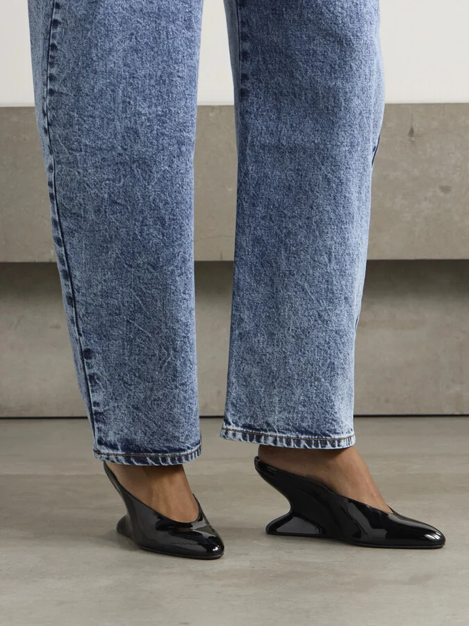 Alaïa - Patent-leather Wedge Mules - Black - Image 2