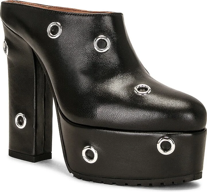 ALAÏA Platform Mule in Black - Image 2