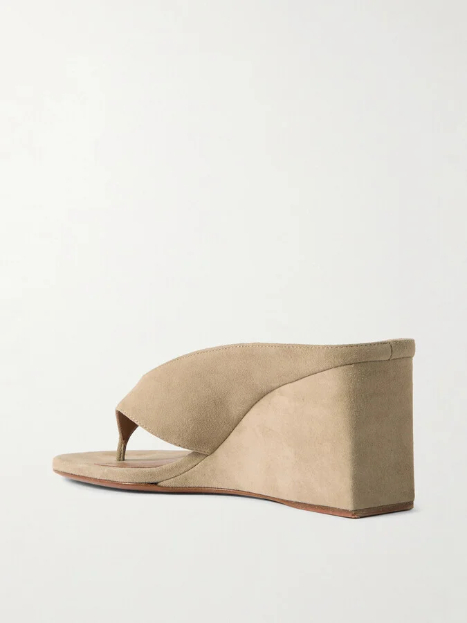 Alaïa - Tong 75 Suede Wedge Sandals - Neutrals - Image 3