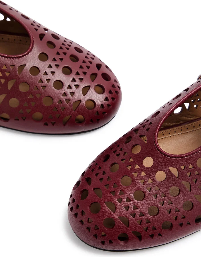 Alaïa Vienne Laser-cut Leather Ballet Flats - Image 7