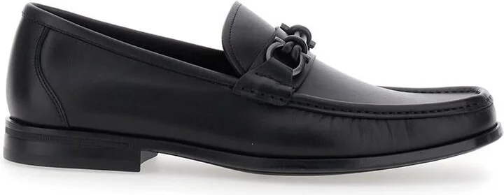 'Alain' Black Loafers With Almond Toe And Gancini On The Front In Leather Man
