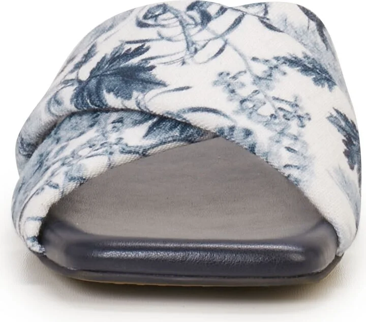 Alannie Sandal - Image 4