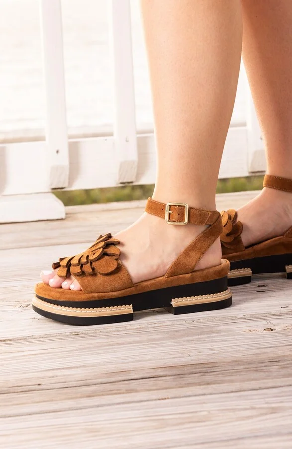 Alaric Ankle Strap Platform Sandal - Image 9