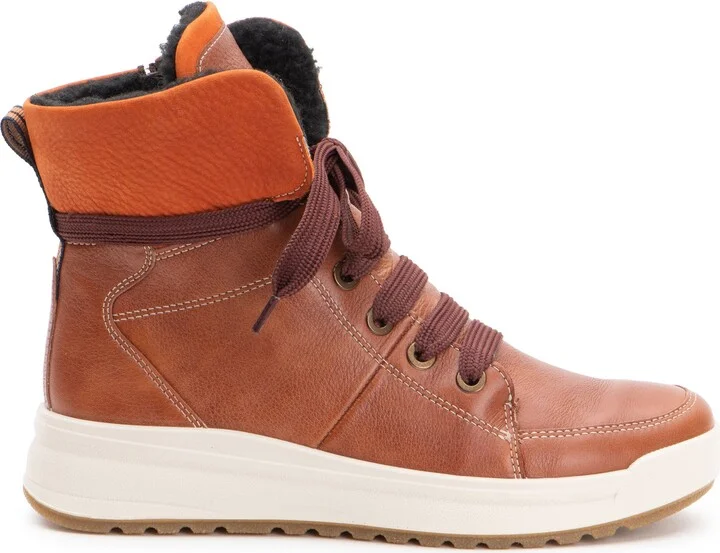 Albany Water Repellent Wool Lined Bootie - Image 2