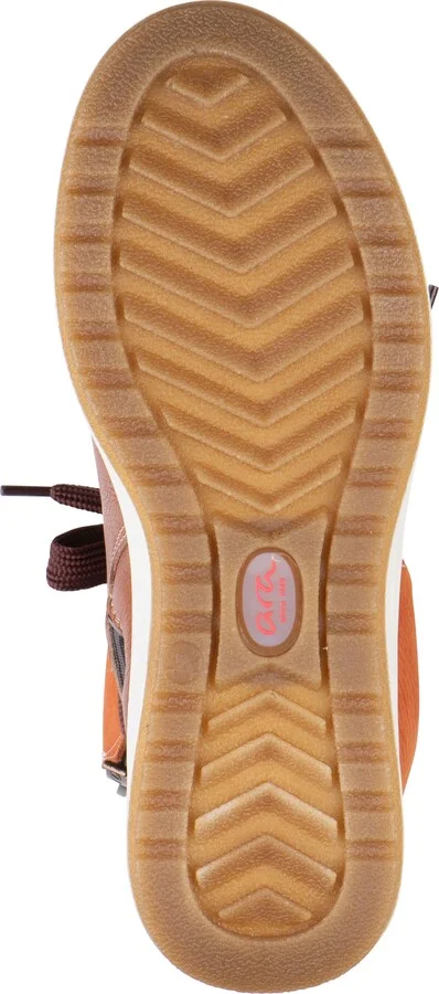 Albany Water Repellent Wool Lined Bootie - Image 4