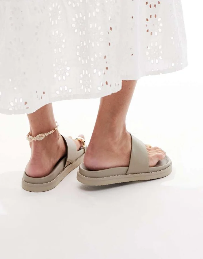 ALDO Beachstroll footbed toe loop sandals in khaki nubuck - Image 3