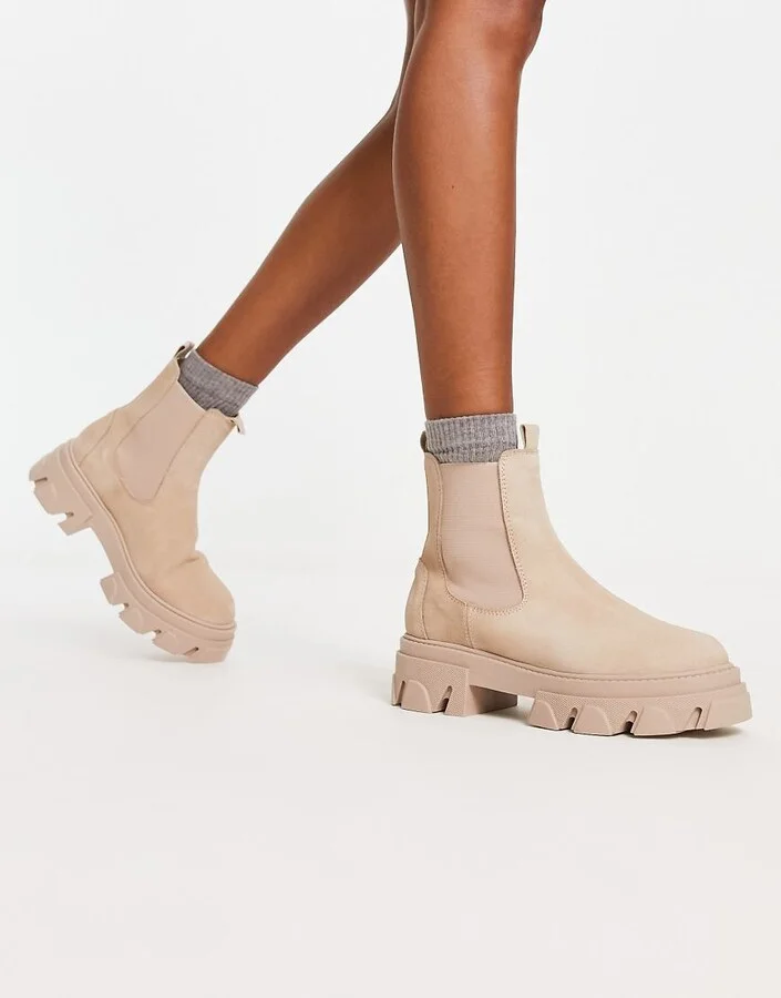 ALDO Bigtrek chunky flat ankle boots in beige leather - Image 3