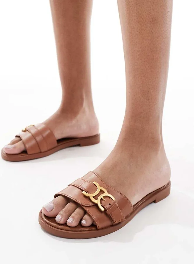 ALDO Dallaedar flat sandals in tan leather