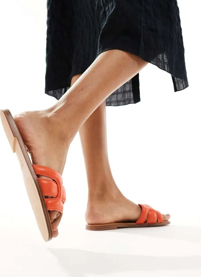ALDO Elanaa padded flat sandals in orange leather - Image 3