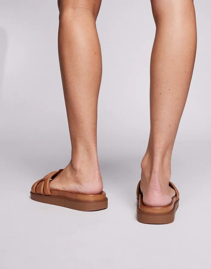 ALDO Wylalaendar padded footbed sandals in medium brown leather - Image 3
