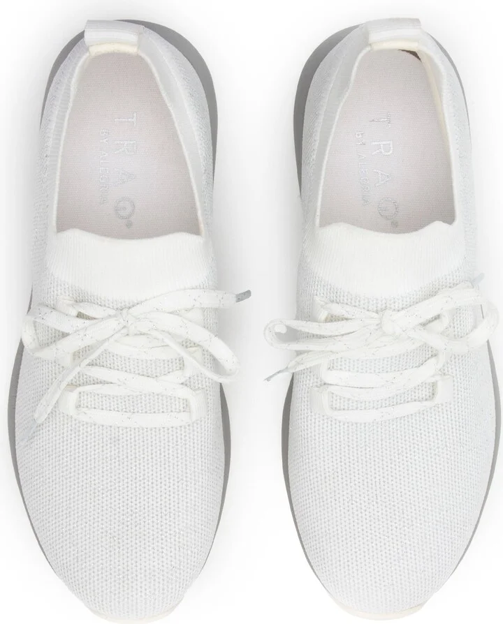 Alegria Froliq Water Resistant Knit Sneaker - Image 9