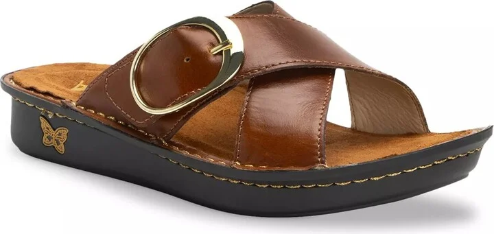 Luggage Brown