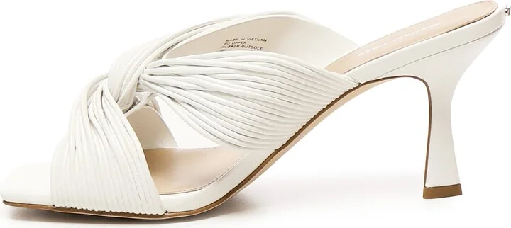 Alessia Mules - Image 4